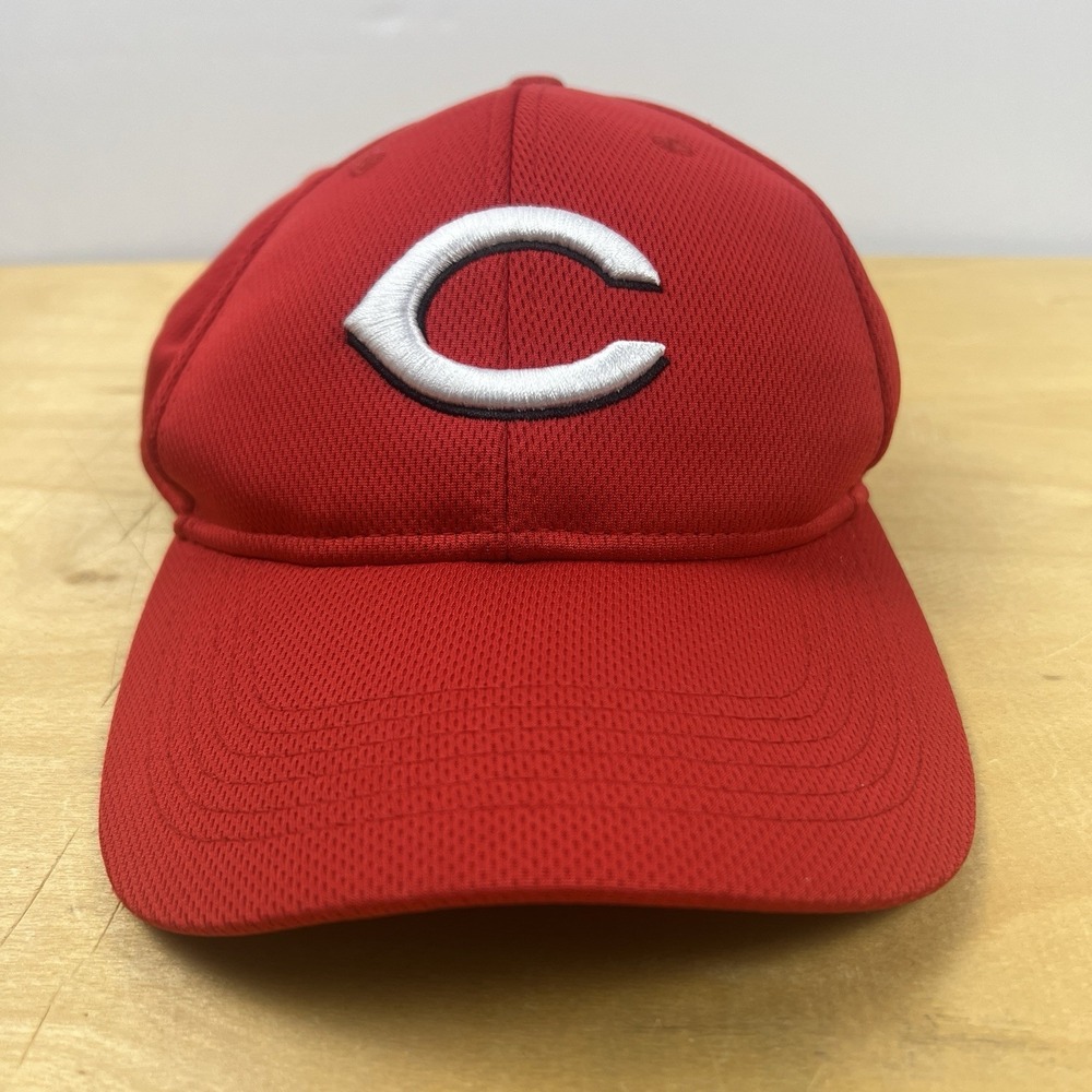 Cincinnati Reds OC Sports Youth Hat Strap Back Red